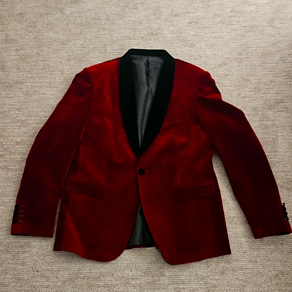 Burgundy Velvet Blazer Gem